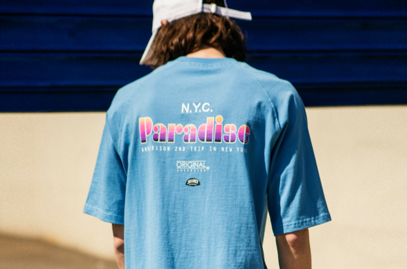 [앤더슨벨]UNISEX Paradise N.Y.C T-shirt atb069 (스카이 블루)