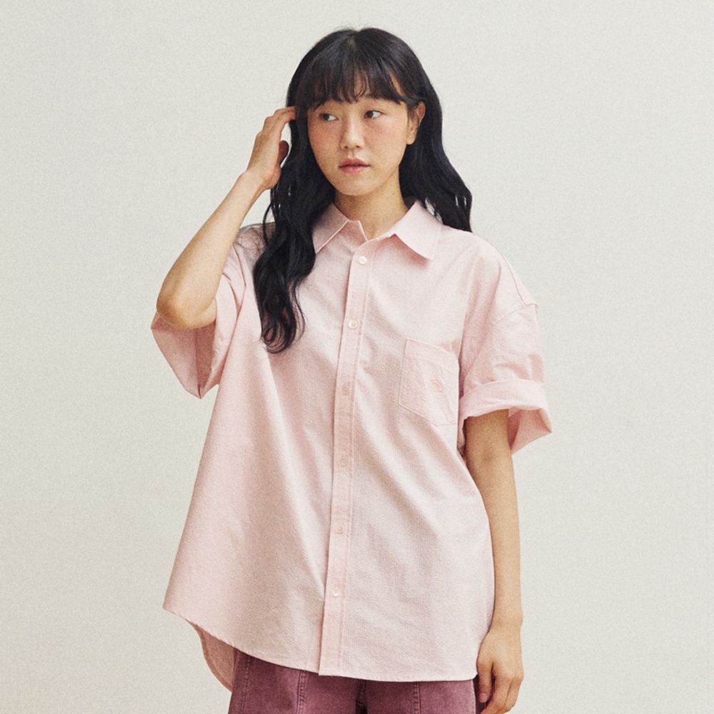 캐피디자인RELAXED SEERSUCKER HALF SHIRT 라이트 핑크반팔셔츠
